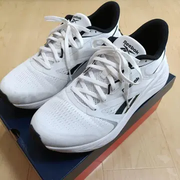 Reebok Energen tech plus 2 26cm