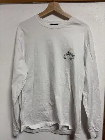 XLARGE 파도 그래픽 긴팔 티셔츠