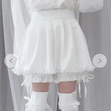 [ WEB 품절 새상품급 ] whinny 연중무휴 여아 의류 화이트