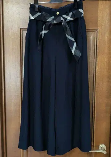 블루 레이블 네이비 체크 와이드 팬츠 리본 포함