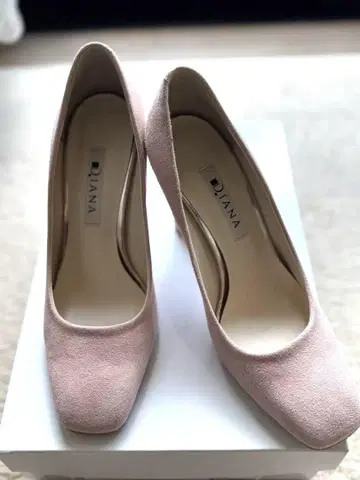 다이애나 스웨이드 펌프스 라이트 핑크 실키 22cm