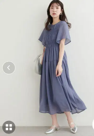 내추럴 꾸뛰르 변형 셔링 플레어 원피스 블루