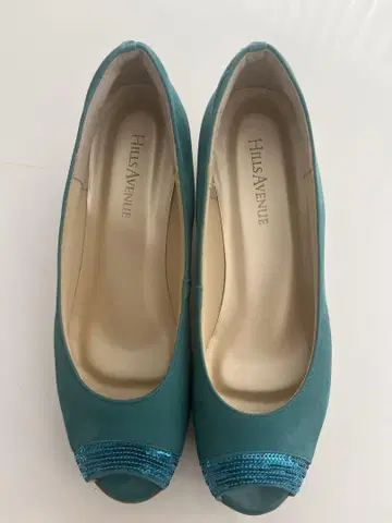 힐즈 애비뉴 스팽글 투 펌프스(23cm)
