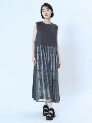 [ 컨디션 최상 ] LASUD 패턴 레이어 시어 원피스