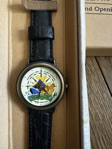 2001년 Disney SEA 개장 프레스 한정판 손목시계