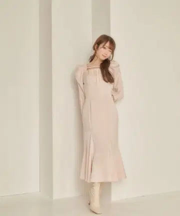 로제 뮤즈 머메이드 원피스 아이보리