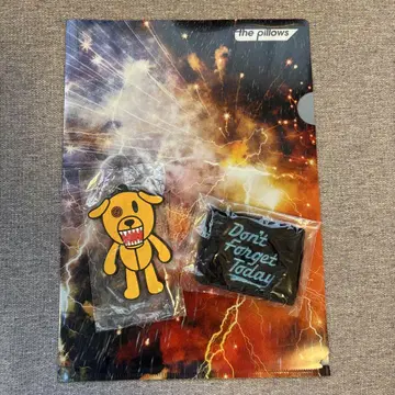 the pillows 피로우즈 버스터 군 러버 키링 외 굿즈 세트