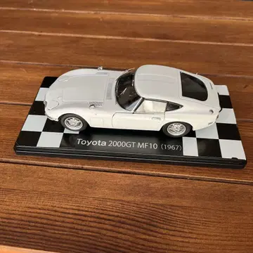 Toyota 2000GT MF10 (1967) 미니카 1/24