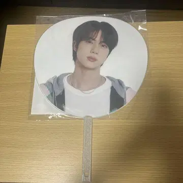 BTS 진 부채 RUNSEOKJIN in JAPAN