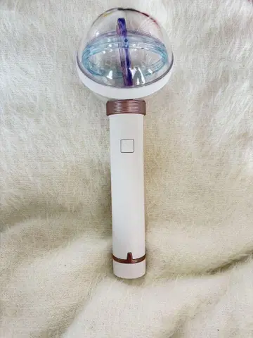 INI OFFICIAL LIGHT STICK 화이트 응원봉