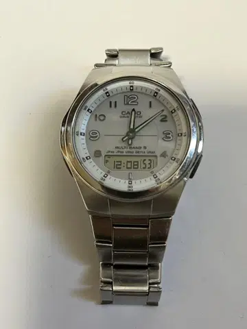 CASIO 전파 솔라 WVA-M480