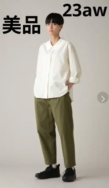 새상품급 마가렛호웰 코튼 팬츠 올리브