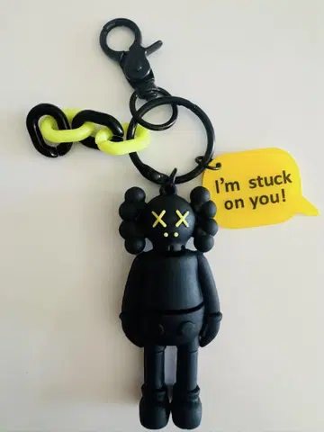 Kaws 키링 블랙 실리콘