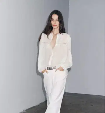 Zara 로맨틱 라미 셔츠 화이트 쉬폰 긴팔 셔츠 M사이즈
