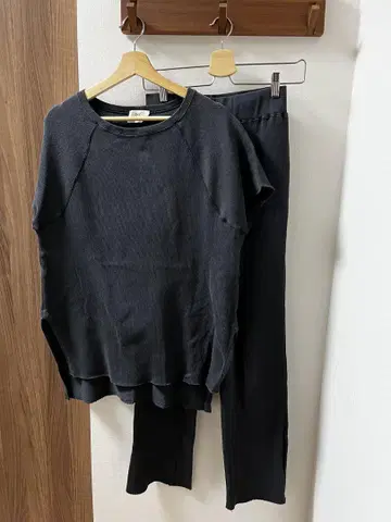 블랙 래글런 슬리브 셋업