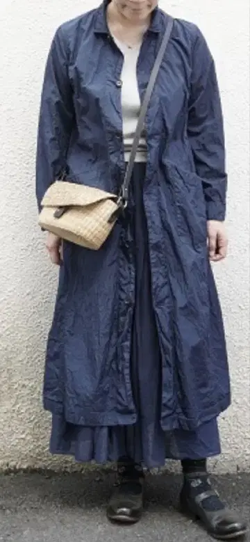 블루 블루 재팬 나일론 초목 염색 코트