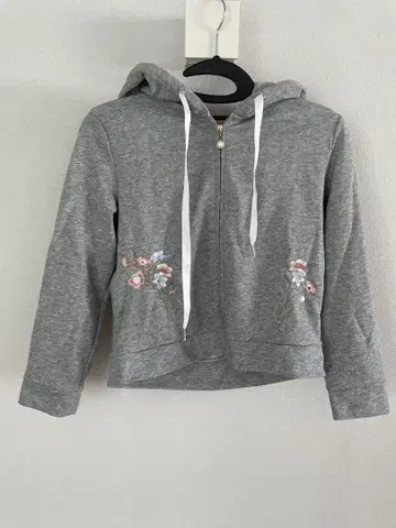 질 바이 질 스튜어트 꽃무늬 후드티 그레이 지퍼 맨투맨