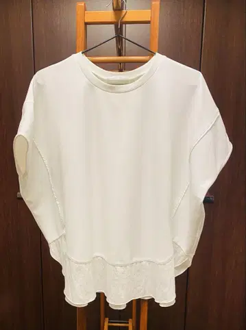 라운드 헴 풀오버
