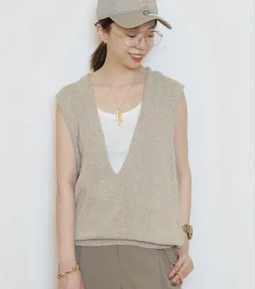 Deuxieme classe Lily Linen V넥 베스트