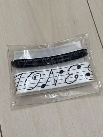 SixTONES 러버 밴드