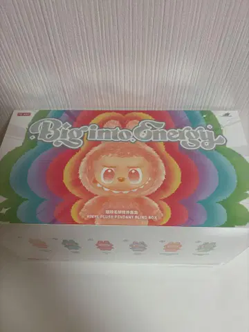 Big into Energy POP MART 에너지 러브브