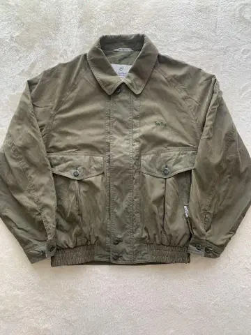 올리브색 나일론 점퍼 90s