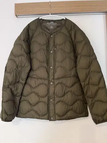 UNIQLO White Mountaineering 다운 M 사이즈