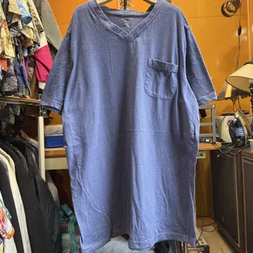 미국 빈티지 의류 V넥 반팔 T셔츠 포켓 부착