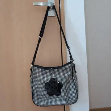 MARY QUANT 트위드 숄더백