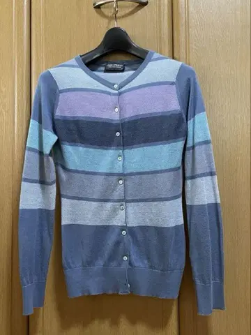 JOHN SMEDLEY 블루 계열 스트라이프 긴팔 가디건