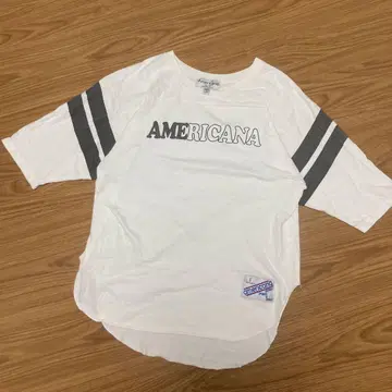 아메리카나 Americana 칼리지 로고 T셔츠 BIGT셔츠