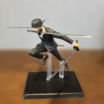 원피스 조로 피규어