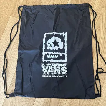 Magical mosh misfits VANS 냅색