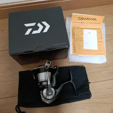 다이와 24 셀테이트 PC LT2500S 미사용품 CERTATE