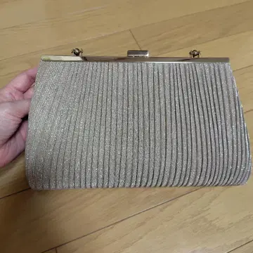 결혼식 BAG 라메 개더 가마구치 클러치백