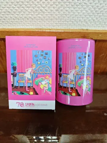 [미사용 새상품] 쓰리코인즈 리본 콜라보 근처 이야기 저금통