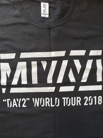 DAY2 WORLD TOUR 2018 티셔츠
