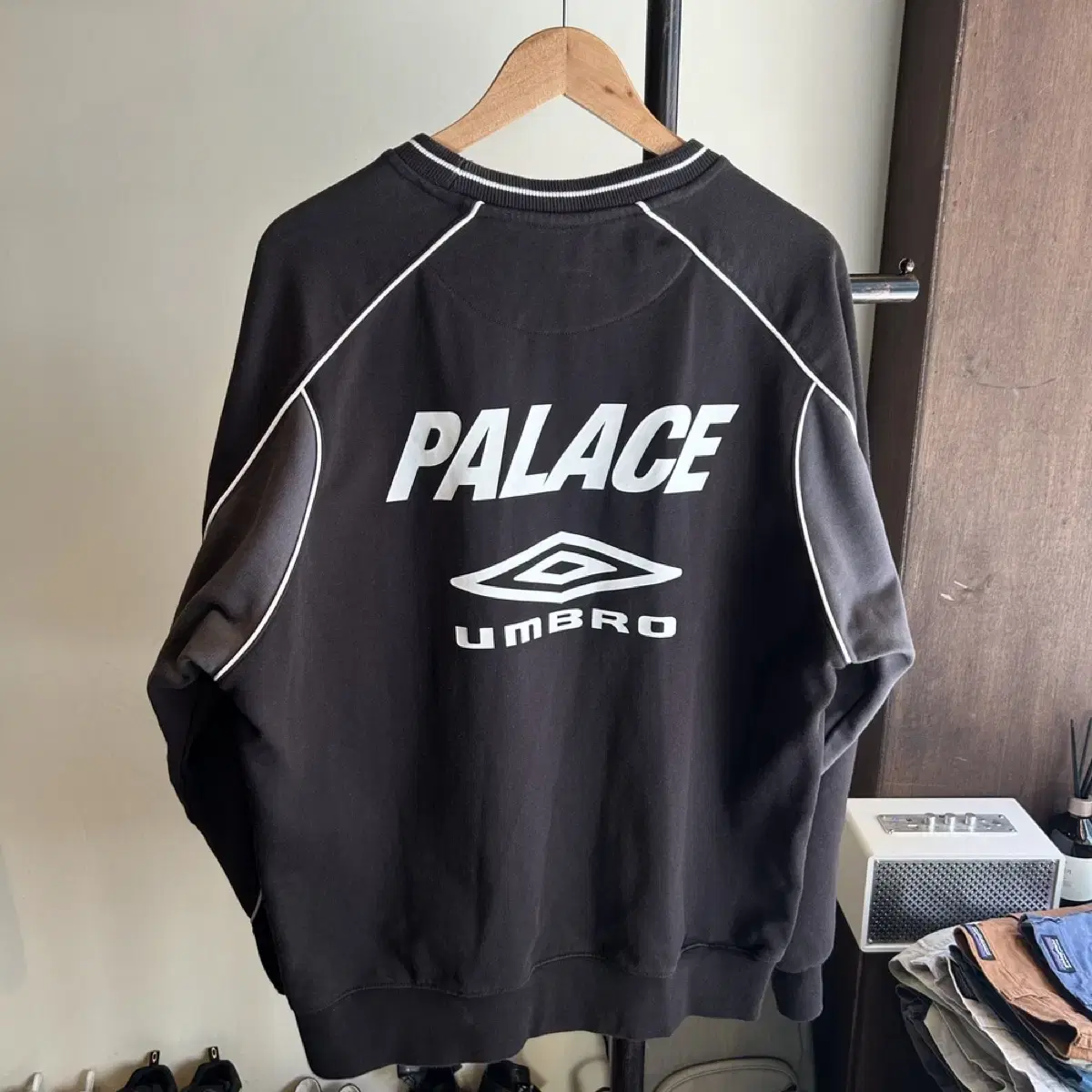 Crew Neck Palace Umbro PALACE UMBRO WARM UP CREW – Trade Point_HK