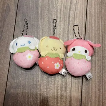 산리오 딸기 싸개 마스코트 3종 세트