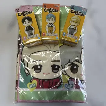 TinyTAN 극세사 타월 & 피규어 세트