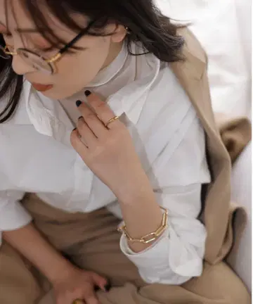 anuans 터틀넥 시어 탑