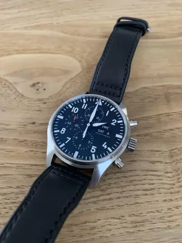 IWC 파이롯트 워치