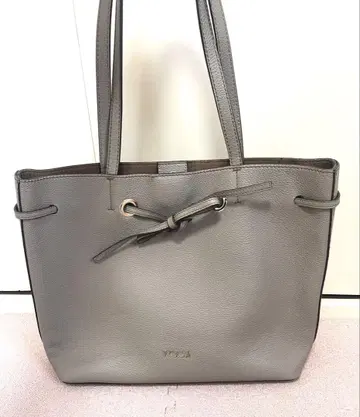 새상품급 FURLA 훌라 토트백 그레이