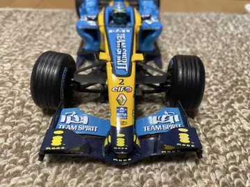 F1 르노 R26 1/18 피지켈라