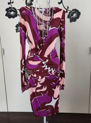 EMILIO PUCCI 마룬 핑크 퍼플 무늬의 드레스