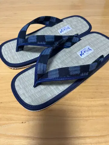 야마토 조리 네이비 체크 무늬