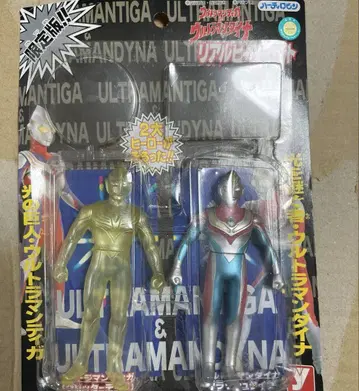 한정판 울트라맨 티가 울트라맨 다이나 리얼 히어로 세트 츠부라야 프로덕션