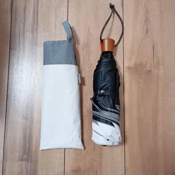 미사용 선배리어100 접이식 양산 콤비 3단 접이식