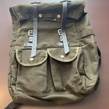 ARTS&CRAFTS 올리브 그린 롤탑 냅색