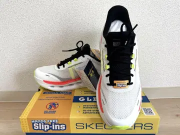 [ 새상품 ] 스케쳐스 슬립인즈 맥스 쿠션 글라이드 단계